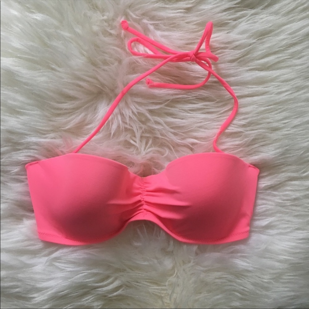 Victoria’s Secret underwire bikini top 32D